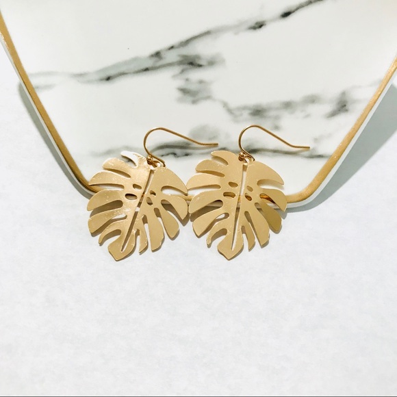 GOLDEN PALM LEAF TROPICAL DROP EARRINGS 1.25” - Picture 2 of 8